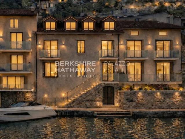 Casa di prestigio di 383 mq in vendita Colonno, Italia