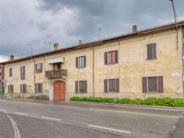 Casa di 160 mq a Marchirolo