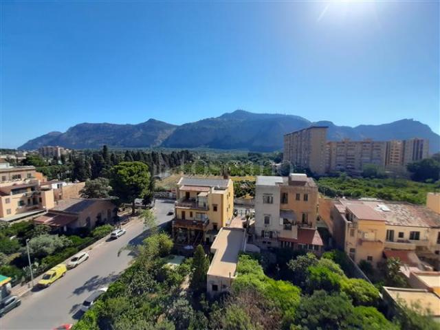 Casa di 160 mq a Strasburgo, Pallavicino, San Lorenzo Palermo
