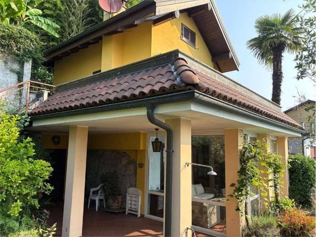 Casa di 160 mq in vendita corso belverdere, Ghiffa, Piemonte