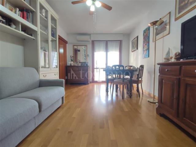 Casa di 100 mq a Eur, Laurentino Roma