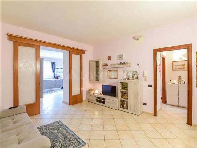 Casa di 110 mq a Maslianico