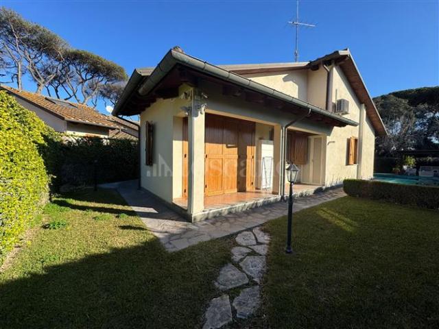Casa di 110 mq a Infernetto Roma