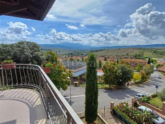 Casa di 110 mq a TORRENIERI Montalcino
