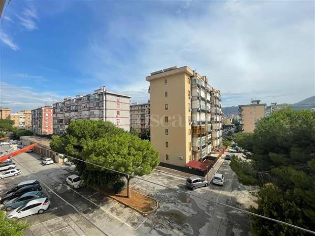 Casa di 111 mq a Michelangelo, Cruillas Palermo