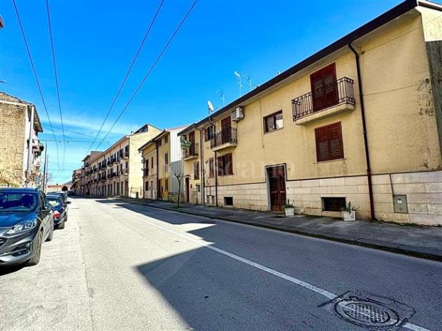 Casa di 115 mq a A. Annarumma, A. Gasperi, F. Tedesco Avellino