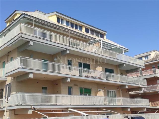 Casa di 115 mq a Lido di Ostia, Ostia Antica, Castel Fusano Roma