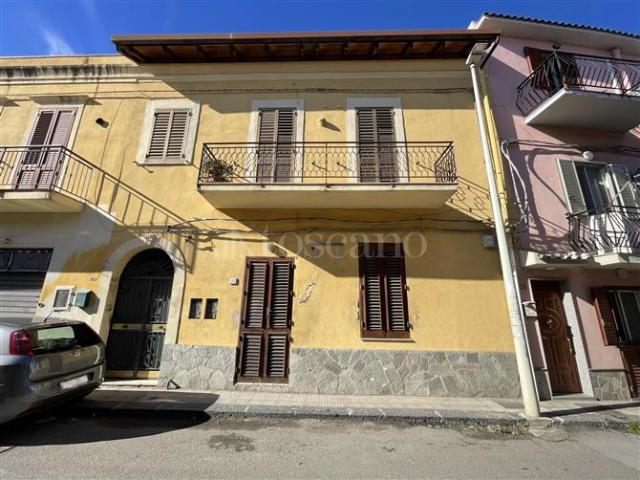 Casa di 123 mq a Giampilieri, Santa Margherita, Mili Messina