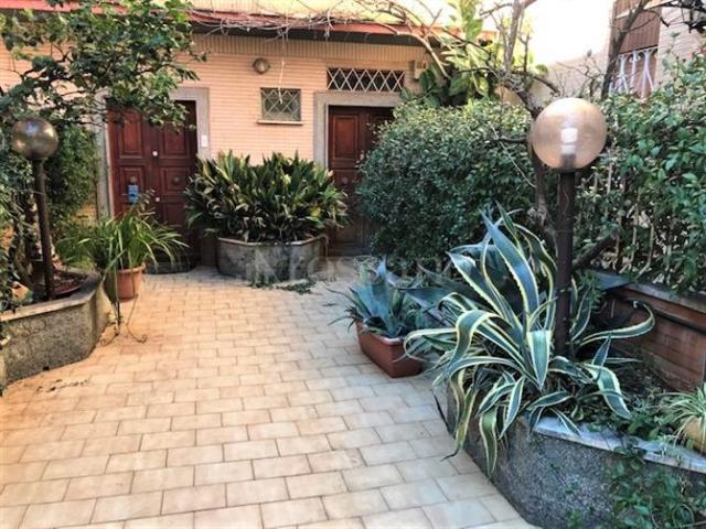 Casa di 120 mq a Cassia, San Godenzo, Grottarossa Roma
