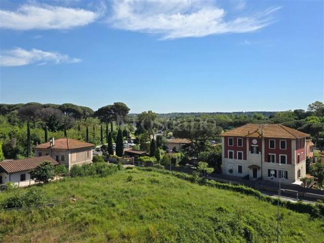 Casa di 206 mq a Appio Latino, Colli Albani Roma