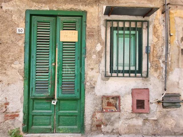 Casa di 20 mq a Dante, Tribunale Palermo