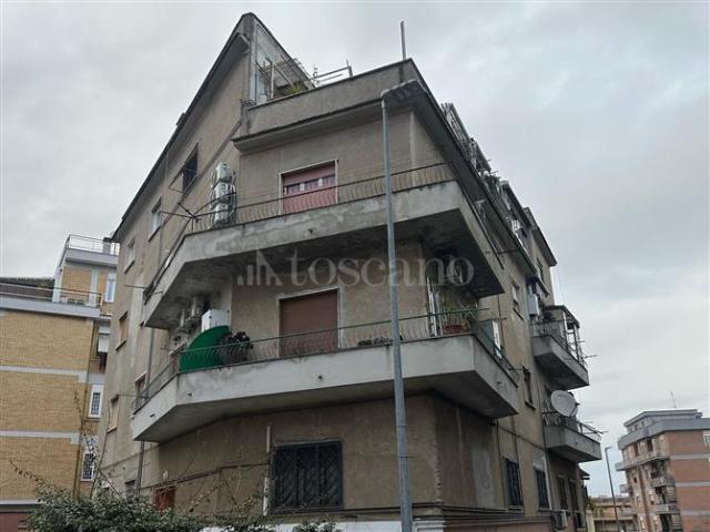 Casa di 37 mq a Centocelle, Alessandrino Roma