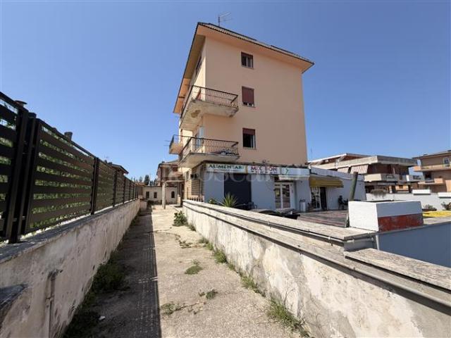 Casa di 45 mq a Tor San Lorenzo, Nuova California, Landriana Ardea