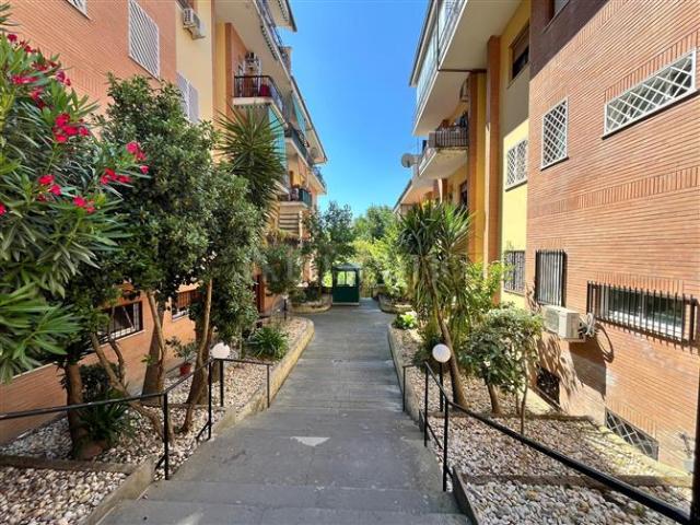 Casa di 40 mq a Cassia Entro Gra, Tomba di Nerone, Grottarossa, Due Ponti Roma