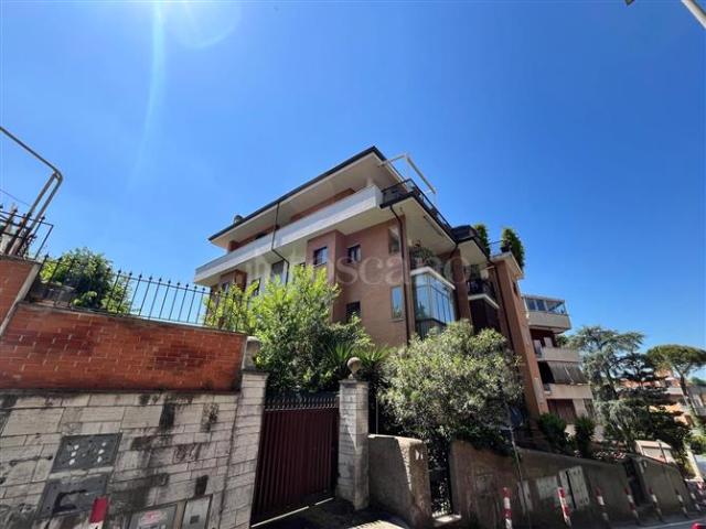 Casa di 50 mq a Cassia Entro Gra, Tomba di Nerone, Grottarossa, Due Ponti Roma
