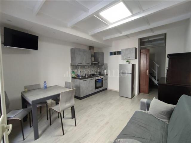 Casa di 50 mq a Umberto Catania