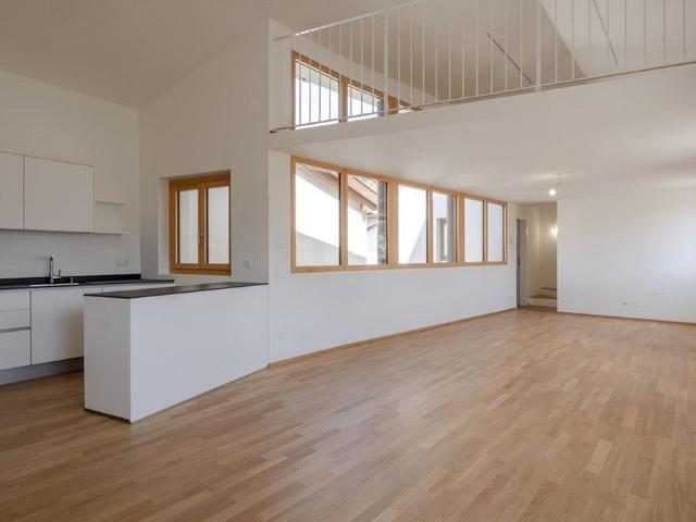 CASA DI 5 LOCALI A SALA CAPRIASCA