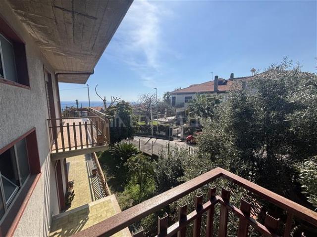 Casa di 69 mq a Vampolieri Aci Catena