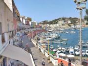 Casa di 60 mq a Centro Ponza