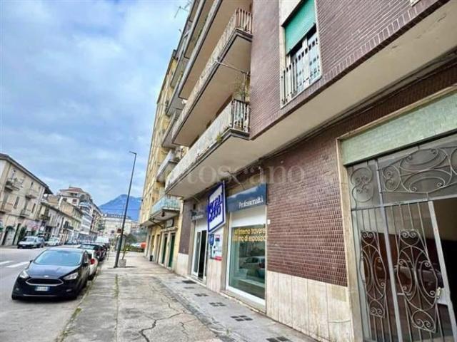 Casa di 60 mq a Emanuele II, C. Colombo, Morelli e Silvati Avellino