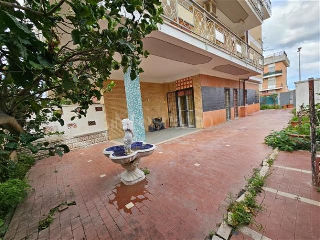 Casa di 70 mq a TORVAIANICA NORD Pomezia