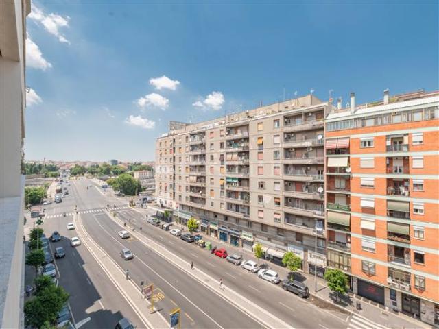 Casa di 85 mq a Monti Tiburtini, Pietralata Roma