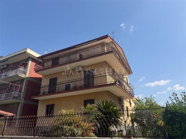 Casa di 87 mq a Anagnina, Romanina, Tor Vergata Roma