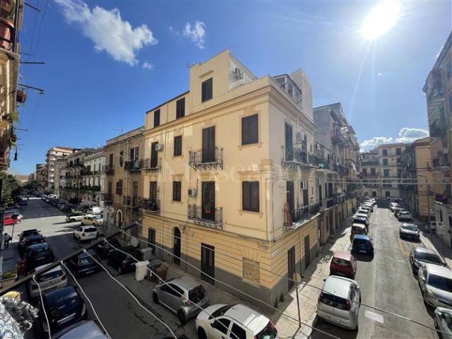 Casa di 80 mq a Dante, Tribunale Palermo