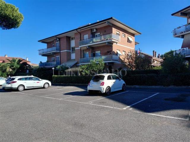 Casa di 97 mq a Anagnina, Romanina, Tor Vergata Roma