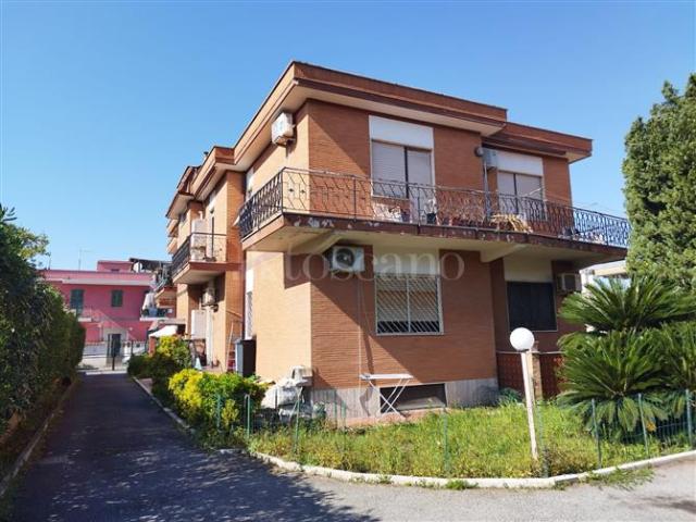 Casa di 90 mq a Acilia, Dragona, Vitinia Roma