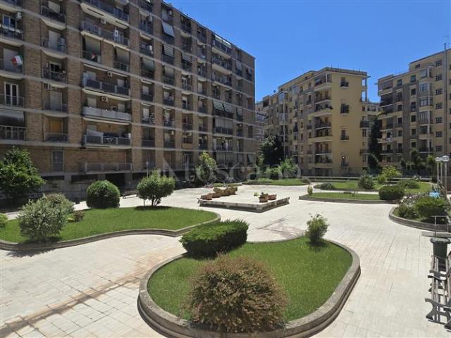 Casa di 92 mq a Garbatella, Navigatori, Ostiense Roma
