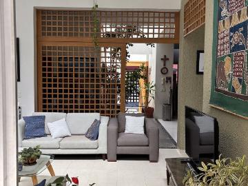 Casa Disponible en Renta en Jardines Universidad
