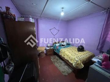 CASA Divino Mestro con Catorce de Octubre | 6 Dormitorios por 110000. 00 en Cerrillos