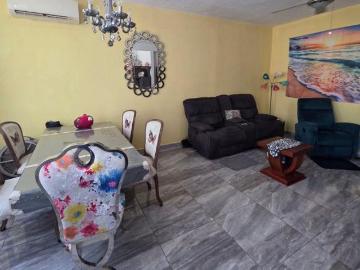 CASA DOBLE Y UN ESTUDIO TODO AMUEBLADO