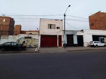 Casa excelente ubicacion uso comercial