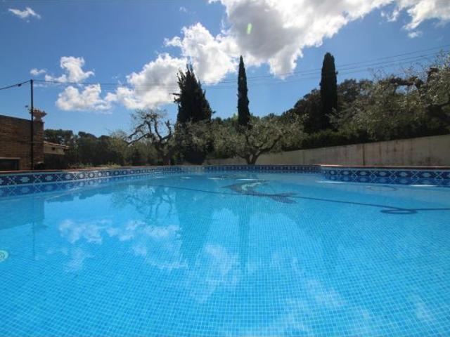 Casa exclusiva en alquiler en Masia Mas Rosell, Canyelles