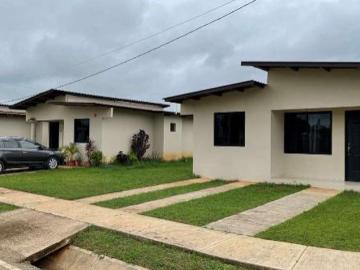 CASA ECONÓMICA CON BONO SOLIDARIO EN NATA DE LOS CABALLEROS