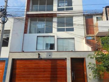 CASA EDIFICIO EN OCASION POR VIAJE/DUPLEX/2DEPARTAMENTOS.9.4.0.2.2.0.7.8.0.