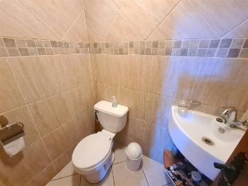 CASA El Cajon, Machalí | 4 Dormitorios por 325000. 00 en Machalí