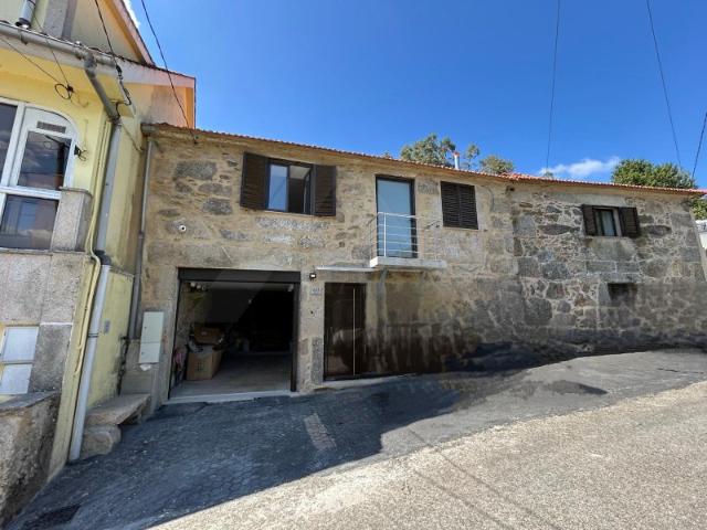 Casa em Insalde