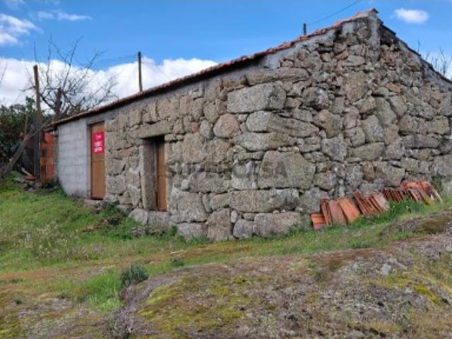 Casa em Pedra em Forninhos, Aguiar da Beira