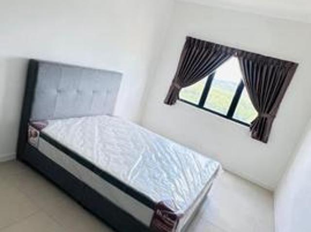 Casa Embun Cyberjaya 1000 sqft 3R2B 2 Car Parks Semi Furnished