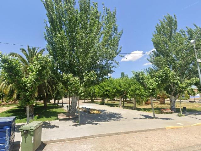 CASA EN MALAGON