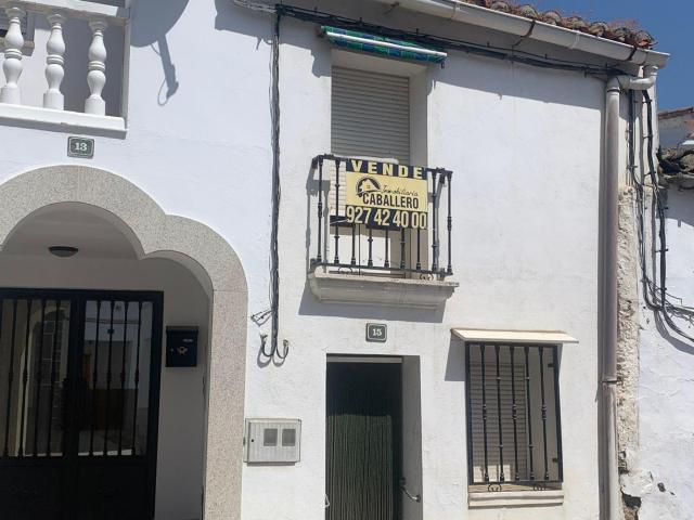CASA EN MALPARTIDA DE PLASENCIA