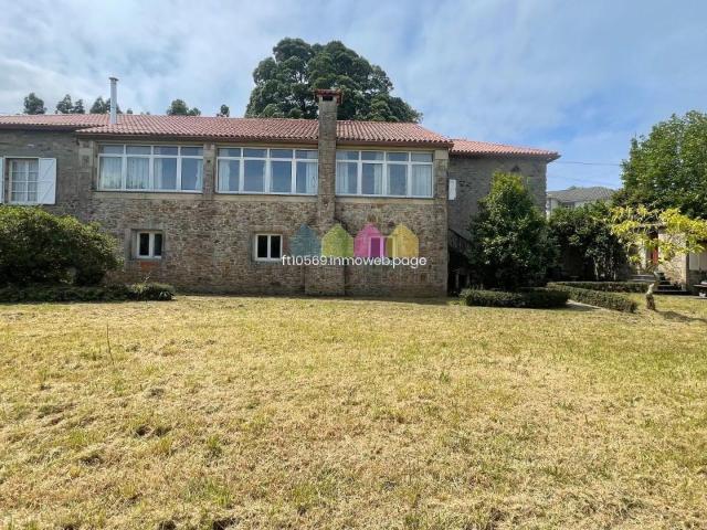 Casa en O Val