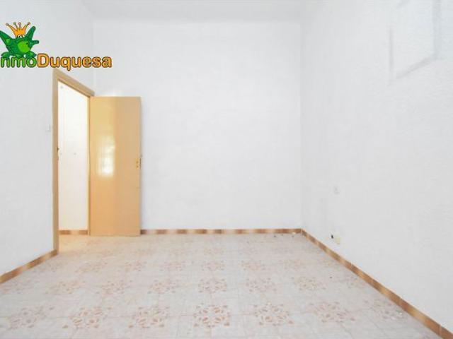 Casa en Atarfe para REFORMA integral