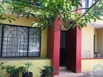 Casa en áutlán de Navarro Centro