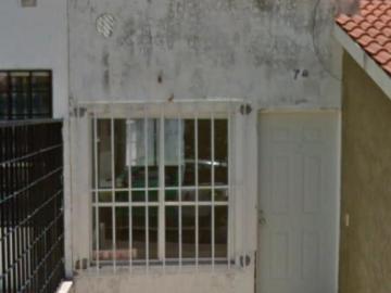 Casa en AV. LOS OLIVOS 75, 47184 FRACCIONAMIENTO TIERRA ROJA, JAL. LG