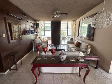 Casa en Aguila