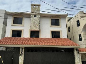 Casa en Aguila